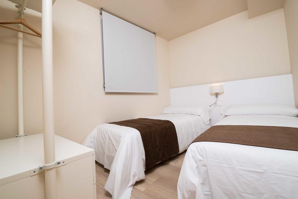 Apartaments Peronel.La Lleida Exterior foto