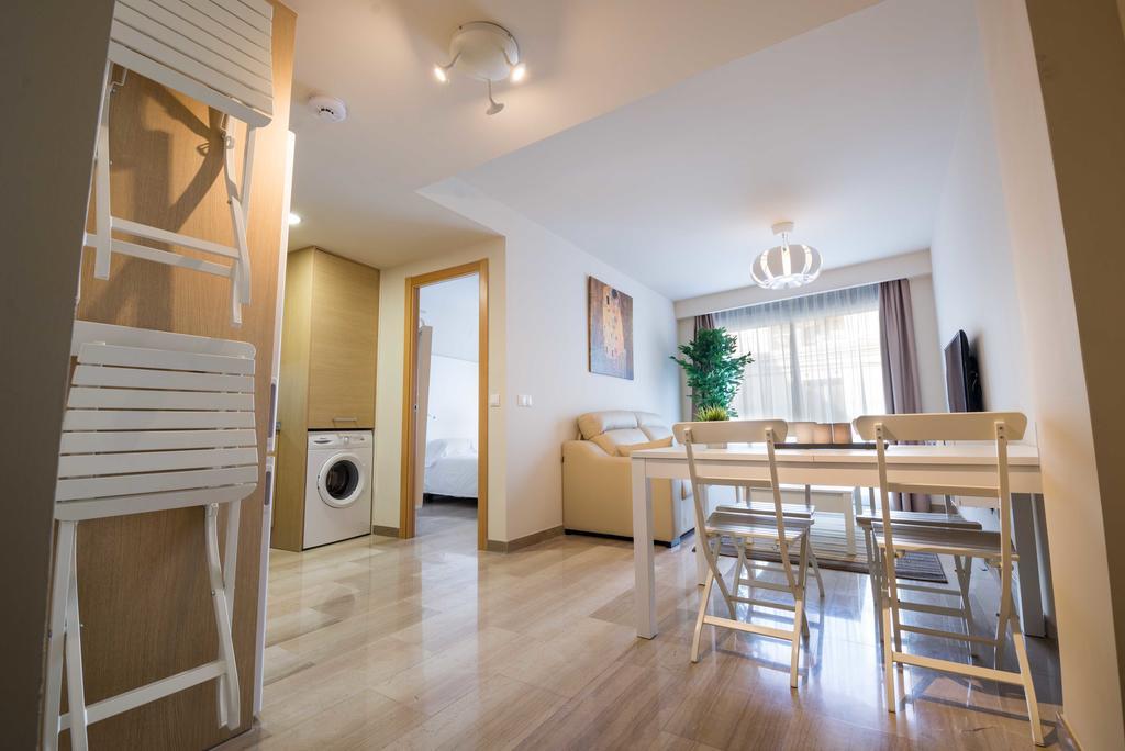 Apartaments Peronel.La Lleida Exterior foto