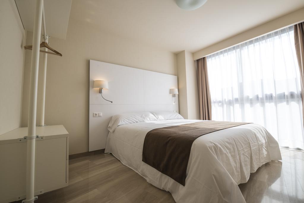 Apartaments Peronel.La Lleida Exterior foto